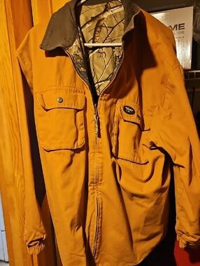 Walls Men's Tan Canvas Field Jacket with Dark Collar